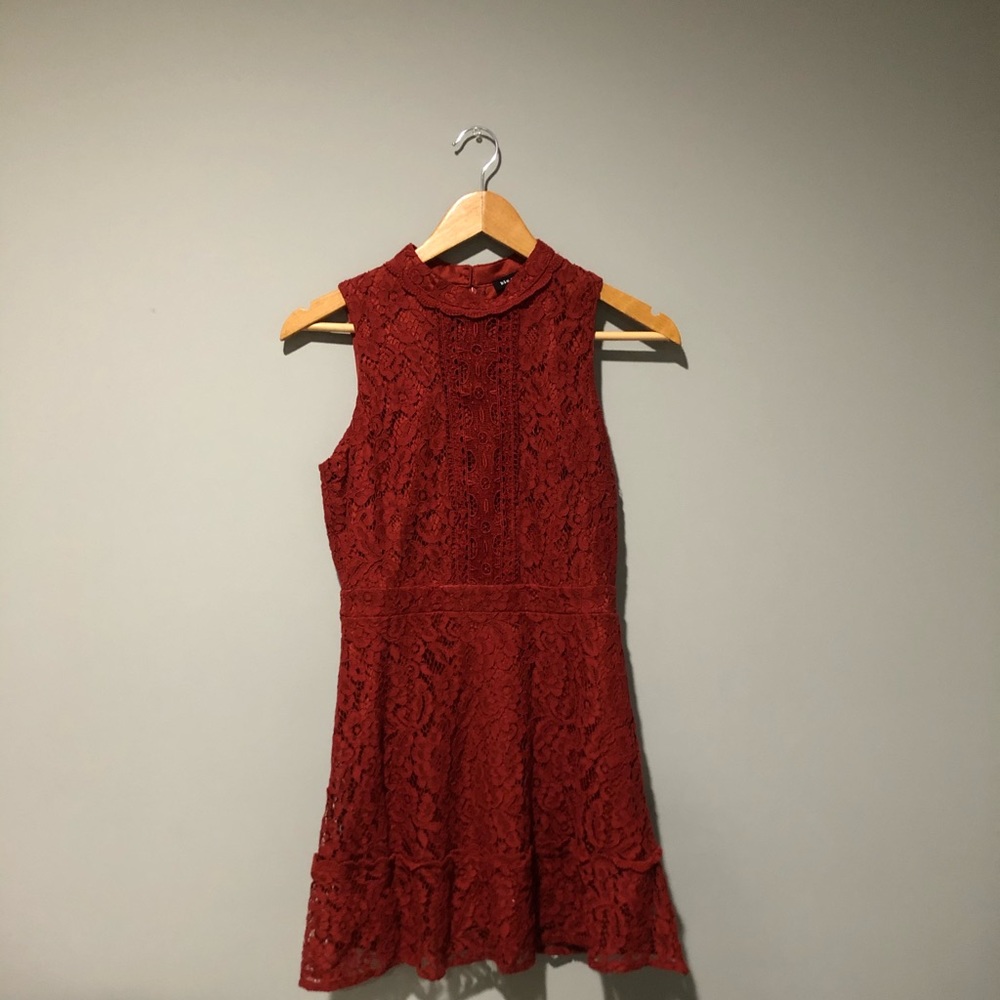 Lace dress